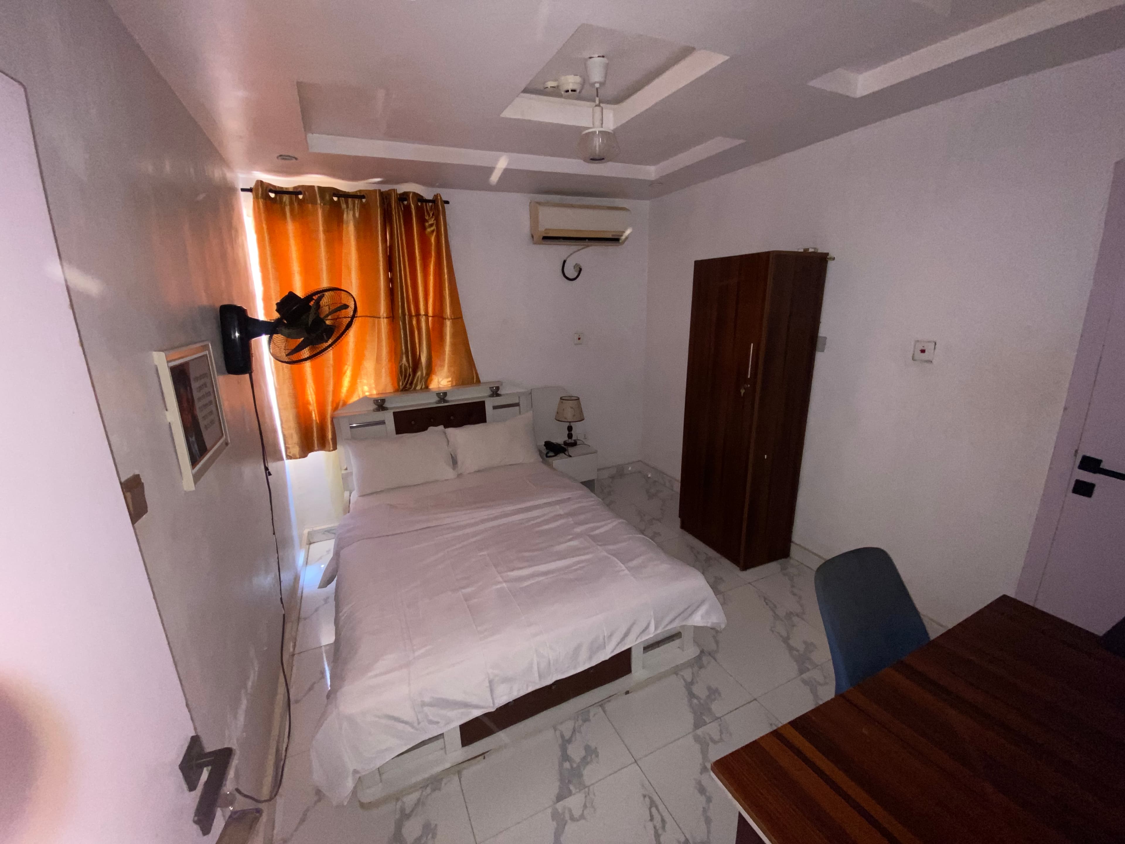 Single Room